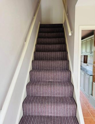 Spacious Family Home, Spacious Family Home, London photo 3