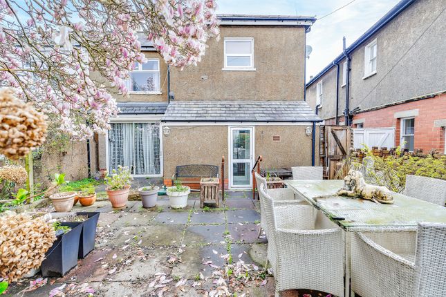 71, Lake Road West, Cardiff photo 4