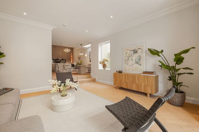 3 Riffel Road, London photo 2