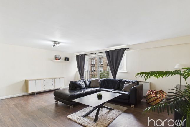 3/16 240 Wallace Street, Tradeston, Glasgow photo 2