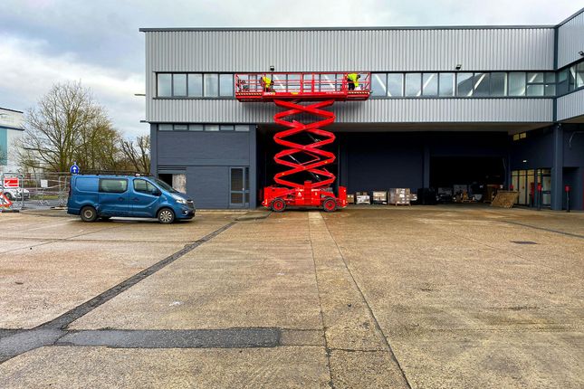 Thumbnail Industrial to let in Unit M/O Paddock Wood Distribution Centre, Transfesa Road, Paddock Wood