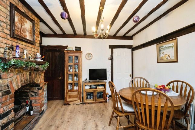 8, Douglas Road, Essex photo 3