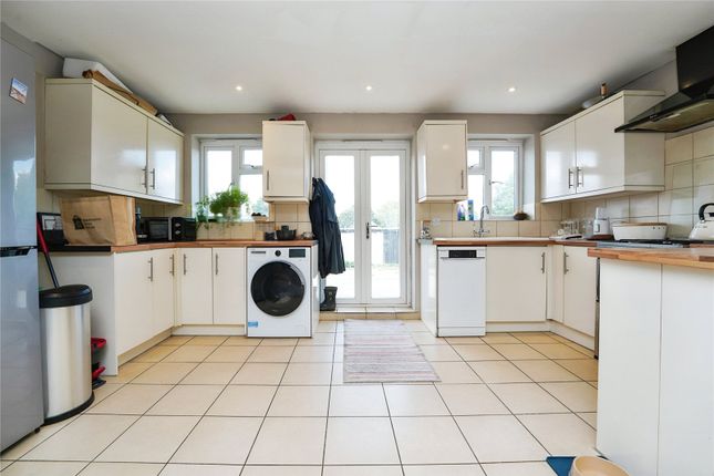 5, Bretforton Road, Evesham photo 2