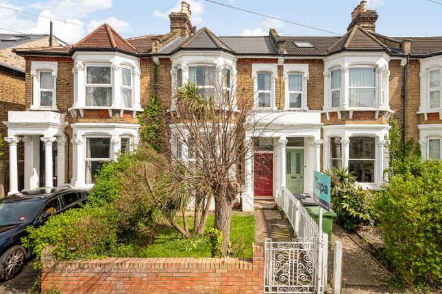 Flat for sale in Colfe Road, London