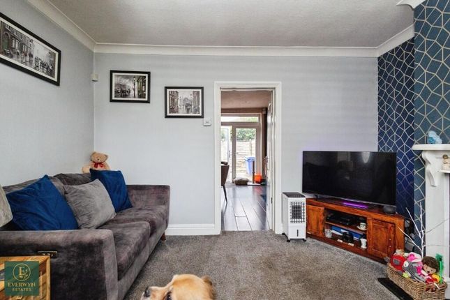 337 Charlestown Road, Manchester photo 4
