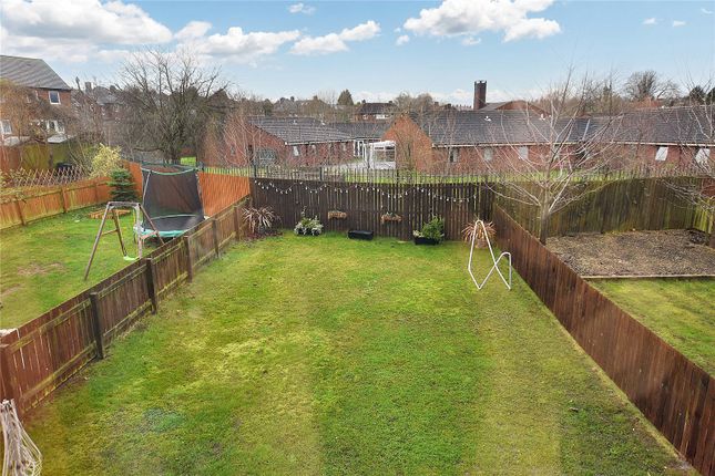 Town house for sale in Oaklands Close, Gipton, Leeds