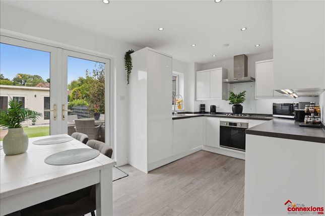 6, Craiglee, Valleyfield, EAST KILBRIDE photo 3