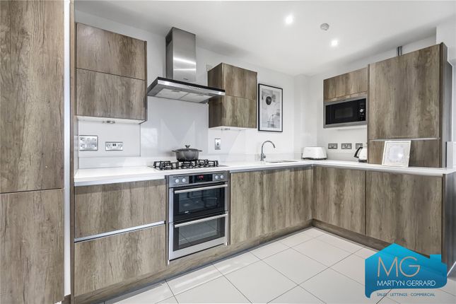 Flat for sale in Charles Sevright Way, Mill Hill, London