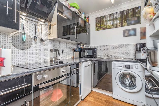 Flat for sale in 111 Castle Hill, Reading