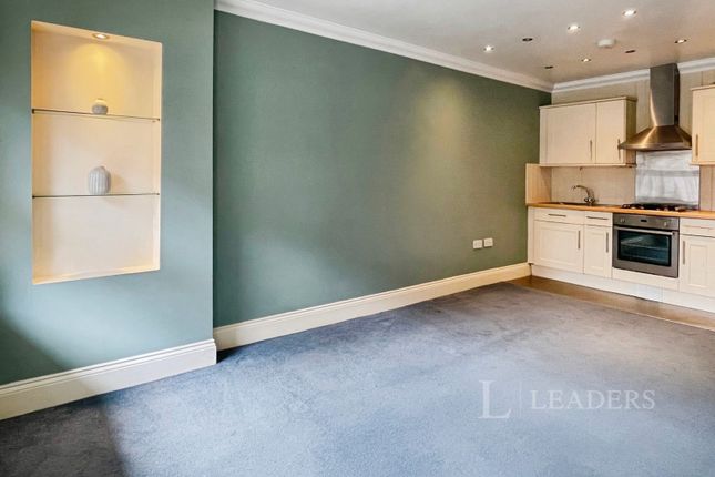 Flat 1, 786, Christchurch Road, Dorset photo 4