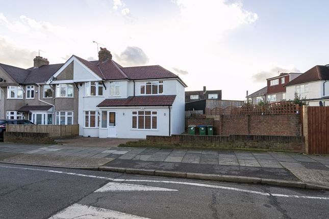 Thumbnail Semi-detached house to rent in Cumberland Avenue, Welling, Kent