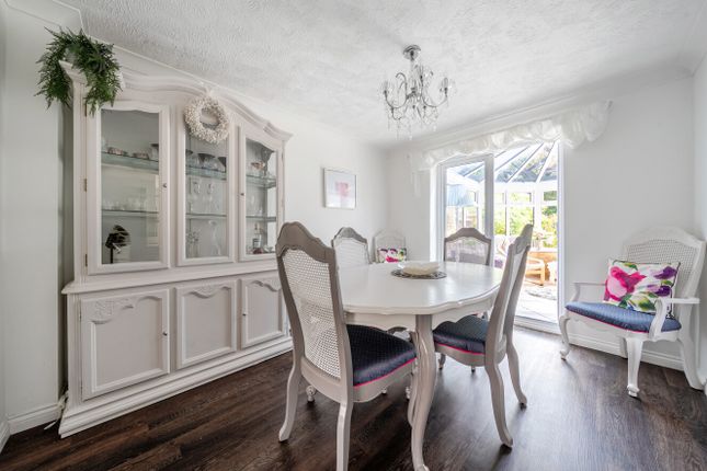 67, Spitfire  Way, Hampshire photo 4