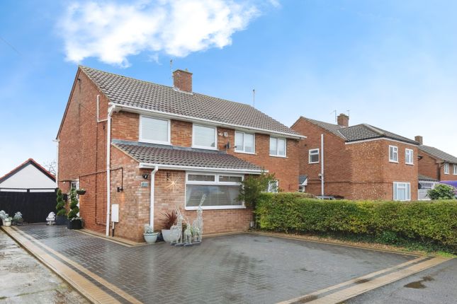 2-bed other on 23, York Close, Barton-le-Clay, Bedford, £368,000