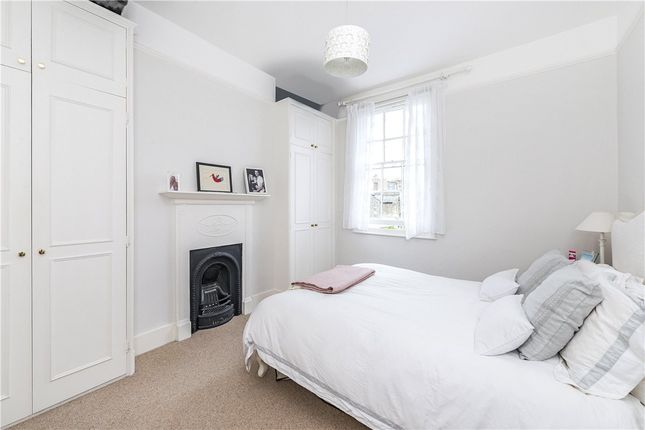 18, Nottingham Road, London photo 3