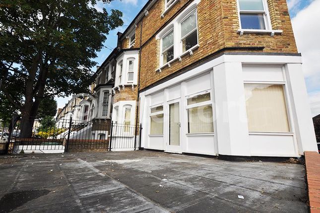 Thumbnail Flat to rent in Warrender Road, London