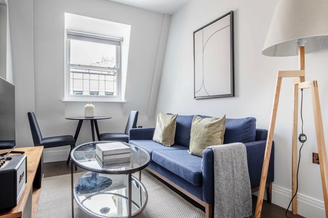 Thumbnail Flat to rent in Holborn, London
