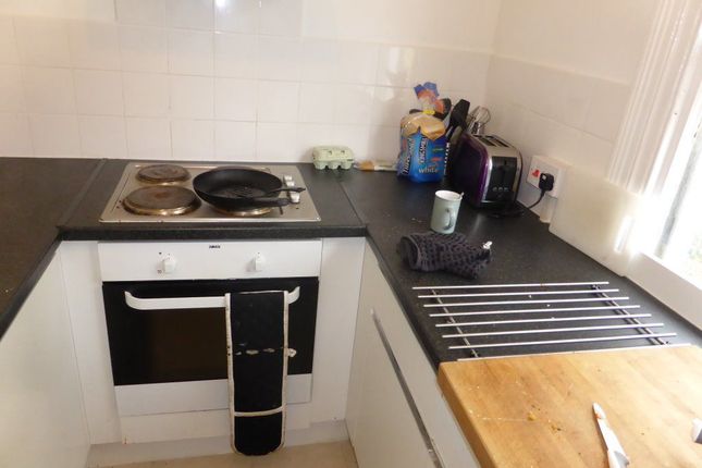 Flat to rent in Ditchling Rise, Brighton