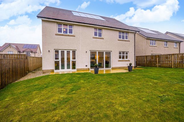 Detached house for sale in Heathcliff Drive, Jackton, Glasgow