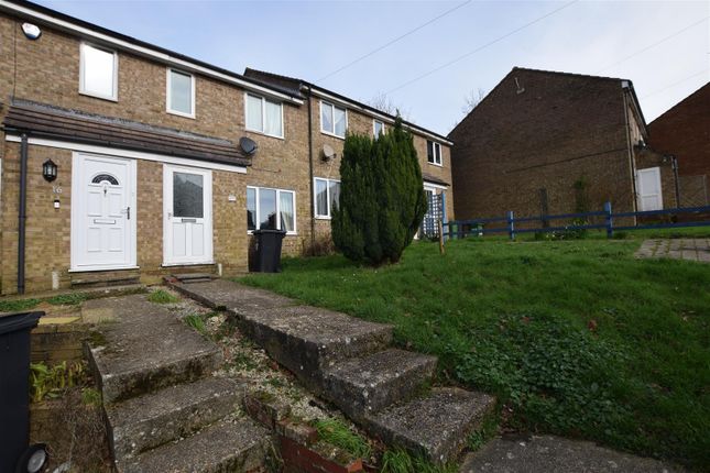 Thumbnail Terraced house to rent in Drapers Way, St. Leonards-On-Sea