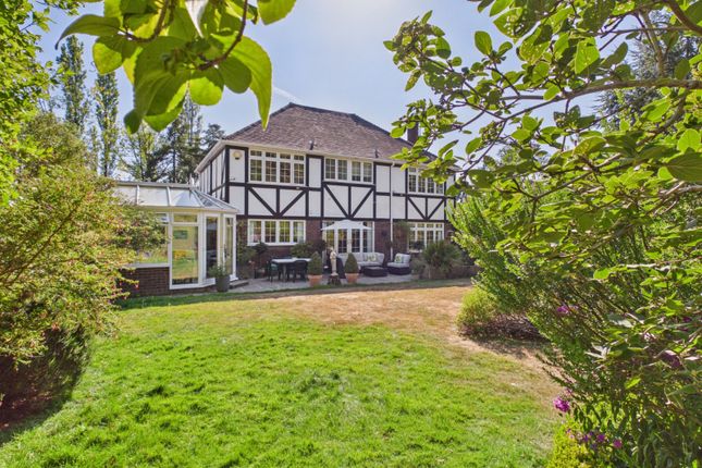 5, Parkview, High Wycombe photo 2