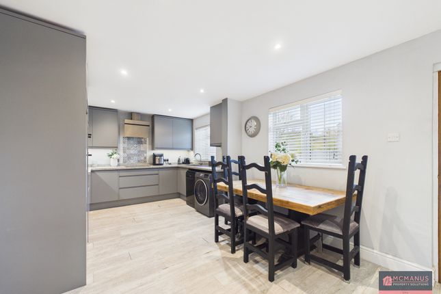 Brixham Close, Stevenage photo 3