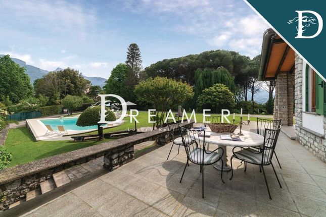 Villa for sale in Via Borgovecchio, Camaiore, Toscana