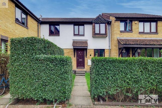 Terraced house for sale in Somerford Way, London