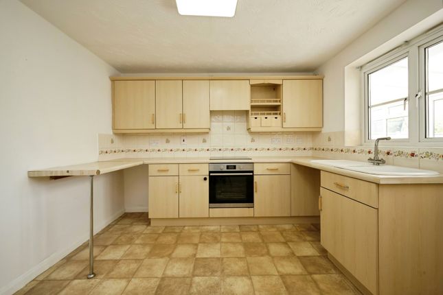 21, Odin Close, Bedfordshire photo 4
