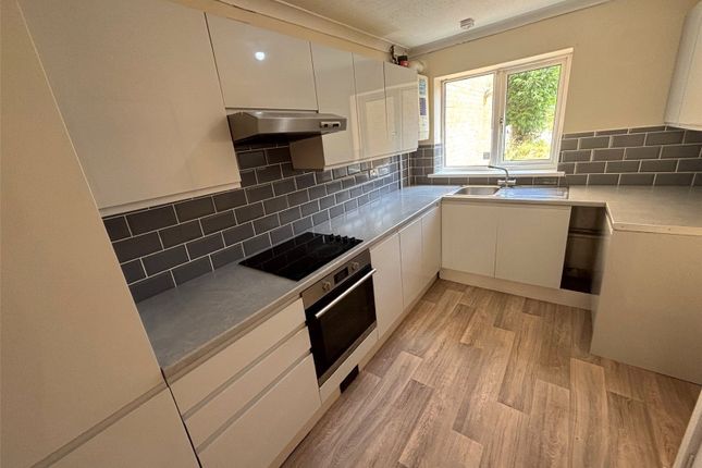 99, Burnside, Telford photo 2