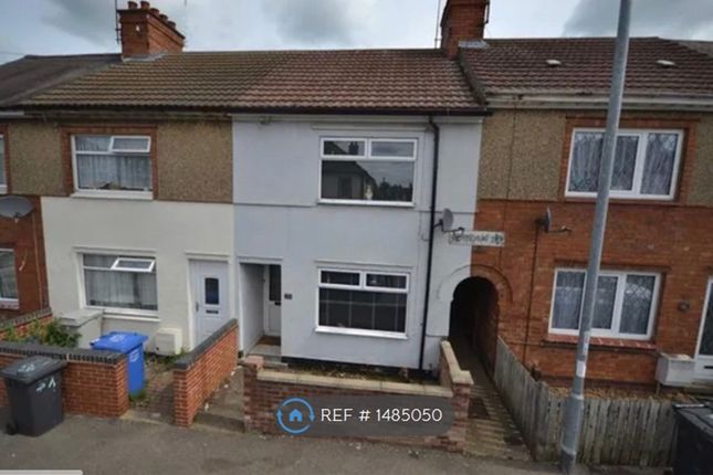 Thumbnail Terraced house to rent in Avondale Road, Kettering