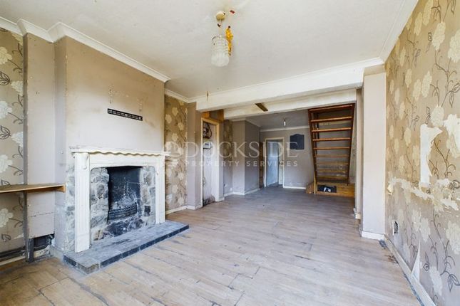 Thumbnail Terraced house for sale in Mayfair, Strood, Rochester