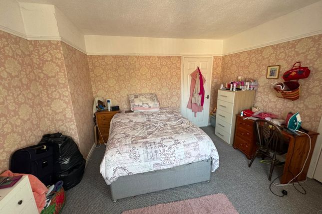 12, Liverpool photo 4
