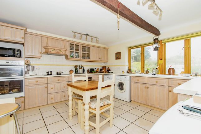 ., Shippon Court, Yeovil photo 3