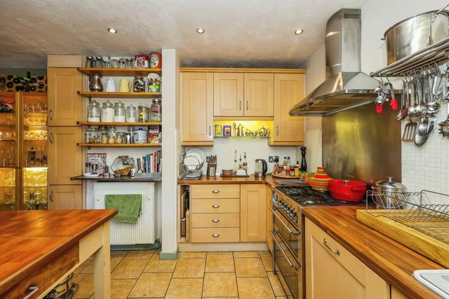9, Holmesfield Drive, Heanor photo 4