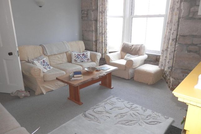 Terraced house to rent in Alexandra Place, Penzance