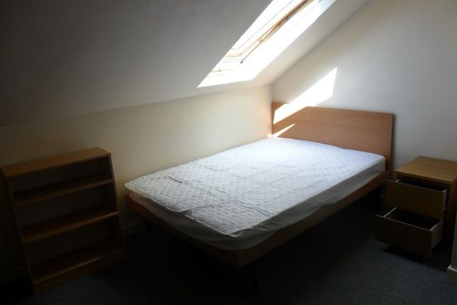 Shared accommodation to rent in Rodney Street, Swansea