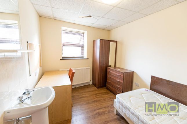 Thumbnail Shared accommodation to rent in Gordon Street, Earlsdon, Coventry