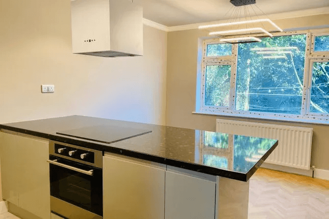 2 Bed Flat To Rent Wembley