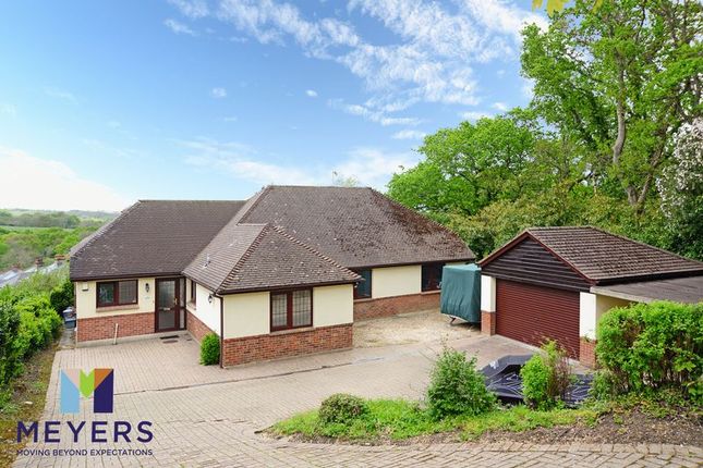 5 Bed Property For Sale In Meadow Farm Lane Corfe Mullen