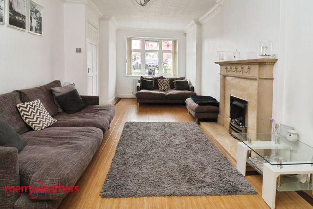 62, Holyrood Rise, Rotherham photo 2