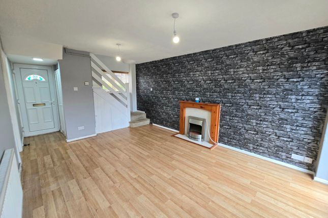 66 Robins Hill, Bridgend photo 4