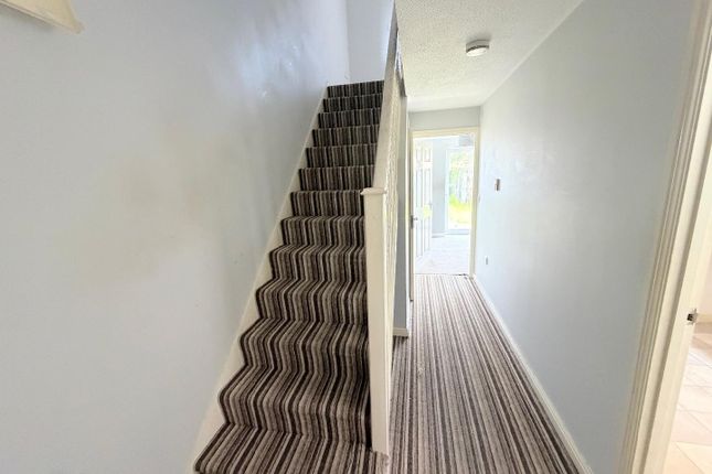 3, Grange Farm Road, Middlesbrough photo 4