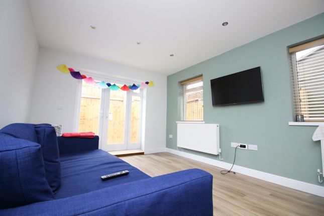 75, Cathays Terrace, Cardiff photo 2