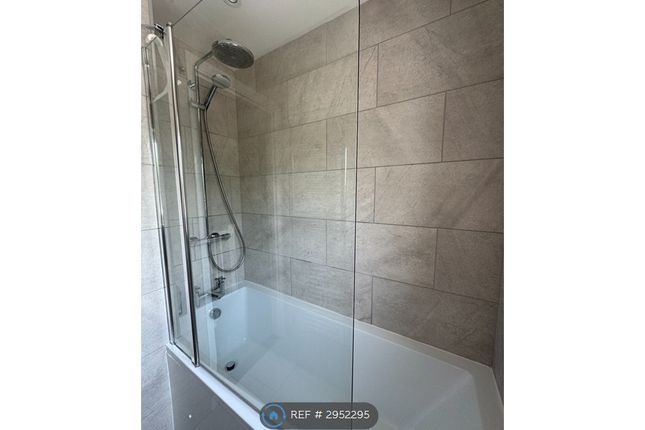 Evergreen Close, Waterlooville photo 3
