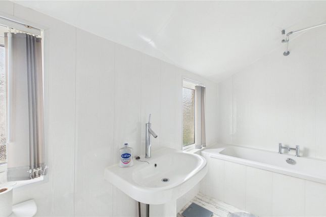8, Lambeth Road, Middlesbrough photo 5