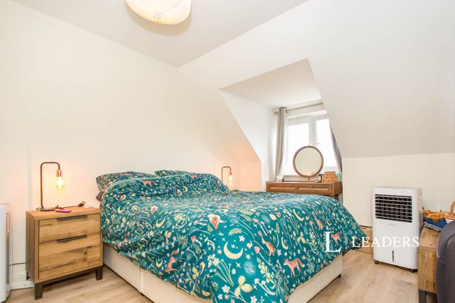 18, Beaton Crescent, Beaton Crescent photo 5