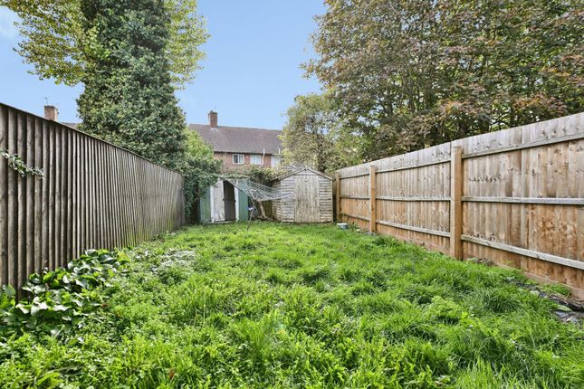 Oakford Close, Nottinghamshire photo 4