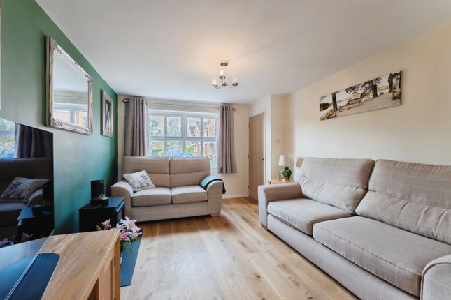 8, Kintyre Close, Ellesmere Port photo 2