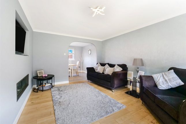 115, Aurs Glen, Glasgow photo 3