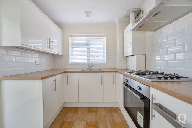 3, Gerrards Drive, Sittingbourne photo 2